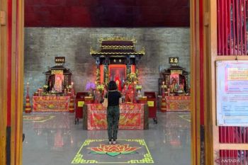 Polres Jaksel menjaga dua vihara selama perayaan Tahun Baru Imlek