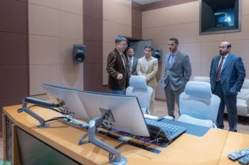 Sultan bin Ahmed Visits Shanghai Film Studios, Film Park and Stadium