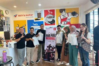 Asmo Kalbar berikan kado spesial service gratis dan edukasi SR