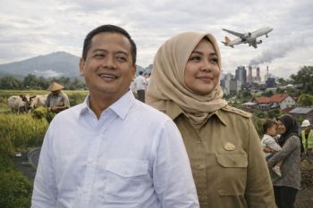 Terpopuler: Setahun Iqbal-Dinda, harga emas turun, polisi dipecat banding hingga aksi hijau di Sembalun