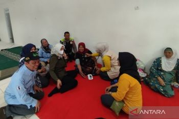 Dinkes Demak kerahkan tim medis ke lokasi terdampak banjir