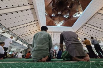 Masjid Al Markaz siapkan 1.200 menu buka per hari