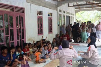 Mahasiswa STIK/PTIK gelar trauma healing bagi anak-anak di Nagan Raya
