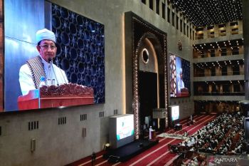 Tarawih di Istiqlal, Menag sebut pentingnya femininitas dalam Ramadhan