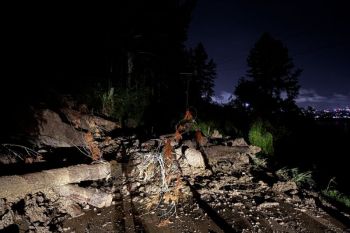 Longsor menimbun jalan, Lut Tawar Aceh Tengah terisolir