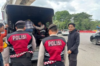 Sikat preman, Polda Sumsel gelar Operasi Pekat di Pasar 16 Ilir