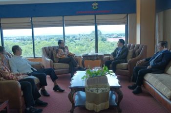 China dan Unhas fokus penguatan pendidikan internasional lewat Fuxin Education