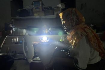 Warga terdampak banjir di Aceh jual hidangan sahur ke praja IPDN