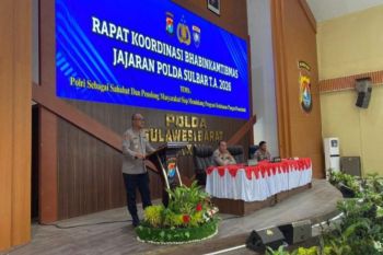 Kapolda Sulbar wajibkan Bhabinkamtibmas melek teknologi