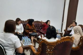 DPRD apresiasi penanganan rabies-ibu melahirkan di Palangka Raya