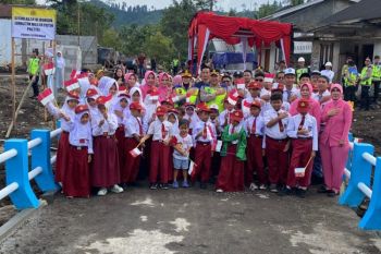 Polres Purbalingga selesaikan perbaikan dua jembatan di wilayah terdampak banjir