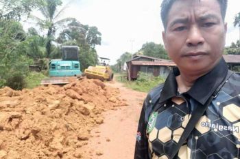 DPRD Kotim apresiasi kontribusi perusahaan sawit perbaiki jalan desa