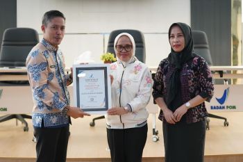 Kota Palu terima penghargaan Kota Pangan Aman dari Balai POM
