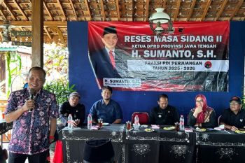 Sumanto usulkan pemilahan sampah dari rumah tangga