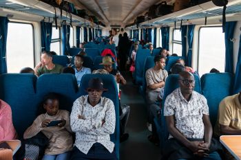 Menengok kesuksesan operasional jalur kereta Mombasa-Nairobi  di Kenya