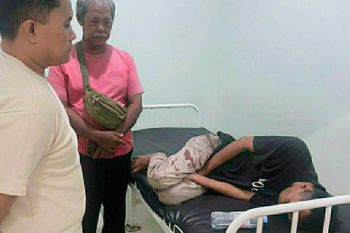 Masyarakat Karawang amankan seorang ODGJ yang menyerang warga pakai golok