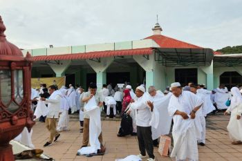 Embarkasi Batam berangkatkan 11.351 calon haji mulai April mendatang, ini rinciannya