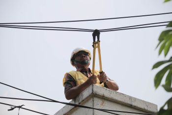 DPRD Kota Tangerang bahas Raperda penataan jaringan utilitas