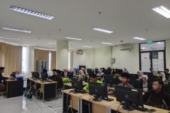 Prodi Perbankan Syariah dan Bisnis Digital FEBI UIN Walisongo Semarang ikuti uji kompetensi internasional