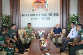 Perhutani Kediri fasilitasi pembangunan KDMP di kawasan hutan