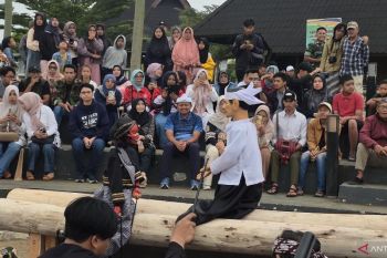 Di antara senja Ramadan dan tarawangsa, Budaya Sumedang berkisah