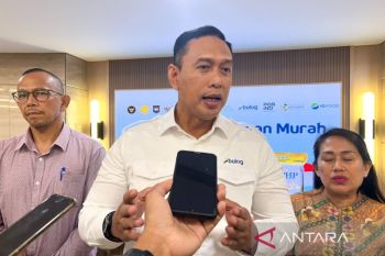 Bulog salurkan bantuan beras-minyak goreng akhir Februari