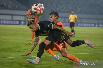 Borneo dikalahkan Dewa United 1-2