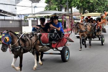 Ngabuburit naik delman di Kota Bogor