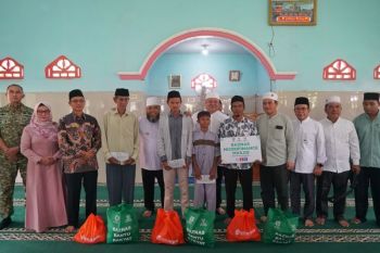 Gubernur Helmi arahkan bantuan Baznas jadi penggerak ekonomi keluarga