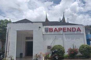 Pemkab Pasaman Barat berikan stimulus 50 persen bayar BPHTB