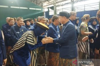 Bupati Kudus mengimbau ASN berdonasi untuk THR PPPK paruh waktu