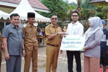 BPJS Ketenagakerjaan serahkan Jaminan Kematian pada petani sawit