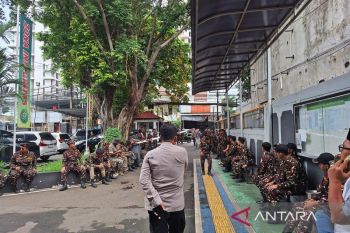 Banser penuhi sidang praperadilan mantan Menag Yaqut di PN Jaksel