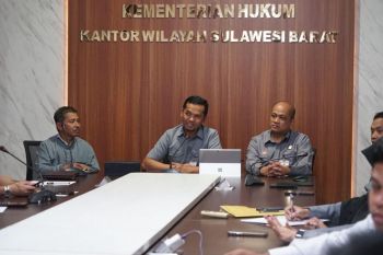 Bahas Ranperda, DPRD Majene konsultasi ke Kemenkum Sulbar