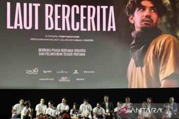 Reza akui berpegang pada novel dan skenario dalam "Laut Bercerita"