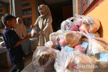 Pendistribusian MBG bulan Ramadhan di Aceh