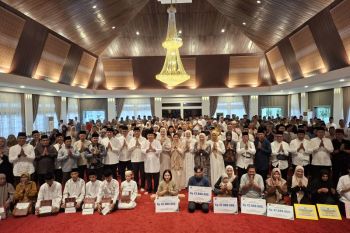 Safari Ramadhan bersama Gubernur Babel, BPJS Ketenagakerjaan serahkan santunan kematian