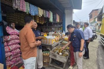 Bulog Rejang Lebong pastikan penjualan beras dan Minyakita sesuai HET