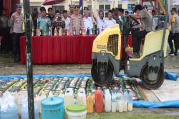 Operasi Pekat Marano 2026, Polresta Mamuju musnahkan 1.435 botol miras