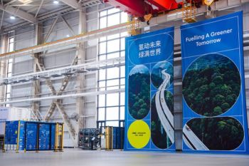 China's First Type 4 Hydrogen MEGC Successfully Rolls Off Production Line