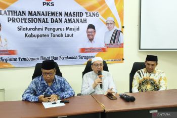 PKS Kalsel gelar pendidikan politik dan pelatihan manajemen masjid