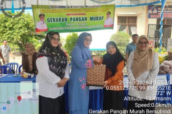 TP PKK Pasaman Barat bersama Dinas Ketahanan Pangan dan Bank Indonesia bersinergi gelar gerakan pangan murah