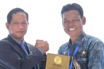 HSS raih penghargaan Kabupaten Menuju Bersih di Rakornas Pengelolaan Sampah 2026