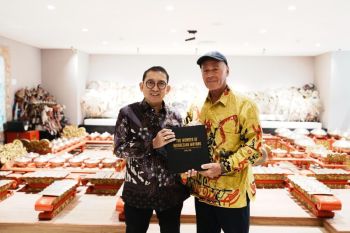 Menbud terima pendiri Museum Papua di Jerman, perkuat diplomasi budaya