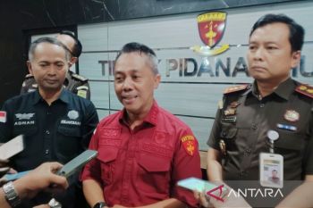 Kejati Jatim hentikan penyidikan kasus gaji ganda di Probolinggo