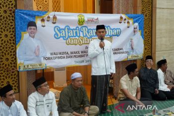 Wali Kota Yamin gemakan pilah sampah plastik saat Safari Ramadhan