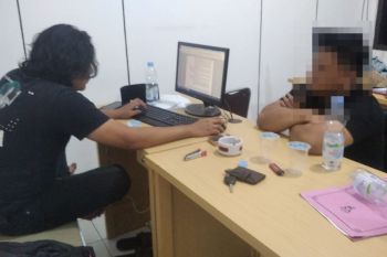 Polres Purbalingga amankan tiga terduga pencuri sepeda motor yang ditangkap warga