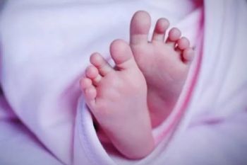 Polisi telusuri temuan bayi terbungkus tas dalam tong sampah di Jaksel