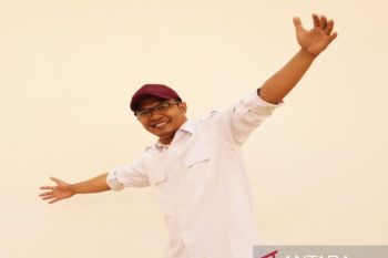 Tanpa sensasi, Dosen STKIP Taman Siswa Bima ini tembus jabatan Lektor Kepala