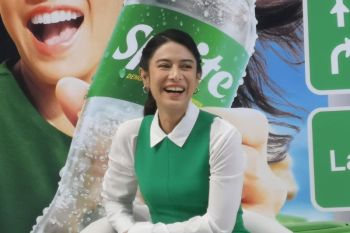 Dian Sastro dukung warung lewat iklan AI